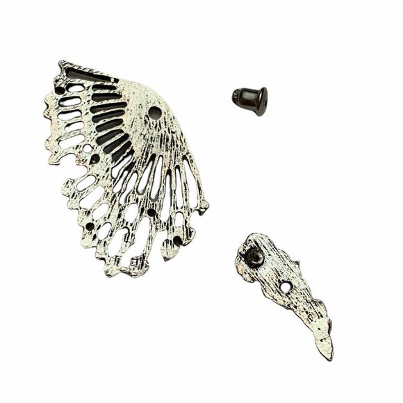 Stunning Dazzling Earring - Picture 5 of 5